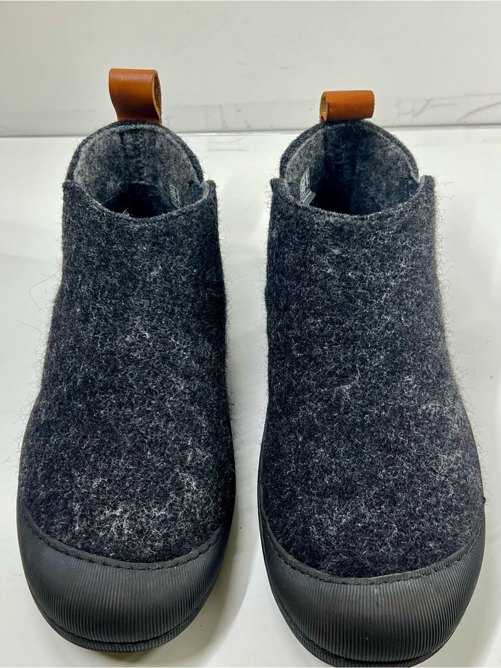 Gray Wool Slip-On Ankle Slippers Leather Heel Pull Tab